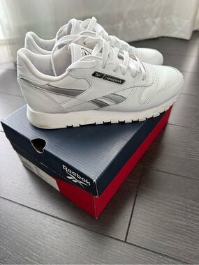 Reebok White and Silver Women's Low-Top Sneakers